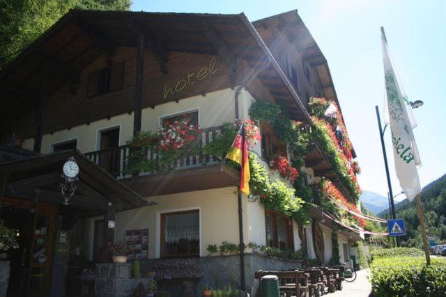 Hotel Daniela Bormio Exterior foto